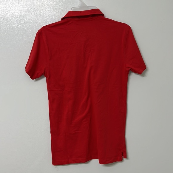 TRUE CLASSIC red polo size small 60% cotton 40% polyester. - Picture 3 of 3